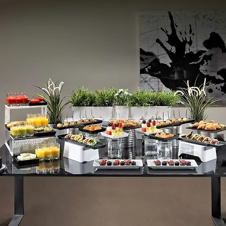 Hard Rock Hotel Marbella - Puerto Banus (Adults Only) 